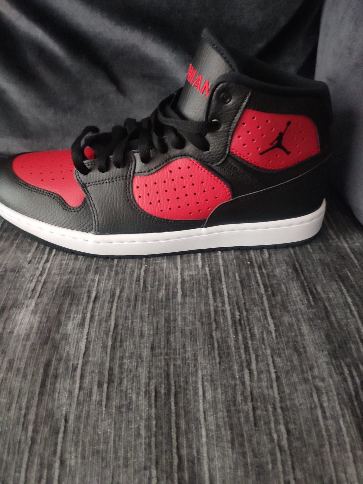 NIKE Jordan Access